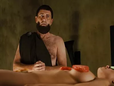 لیسی شیرین به سختی توسط ویدیو سکس کارتونی شخص شاخدار لعنتی می شود